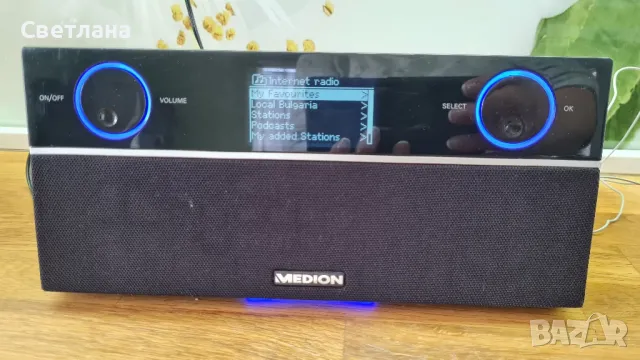 Немско FM/In-t радио Medion MD-86562, снимка 2 - Радиокасетофони, транзистори - 49986112