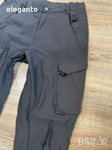 Висок клас мъжки технически HAGLOFS  CLIMATIC Charcoal Gray Cargo Pant's , S/М размер, снимка 5 - Спортни дрехи, екипи - 54039244