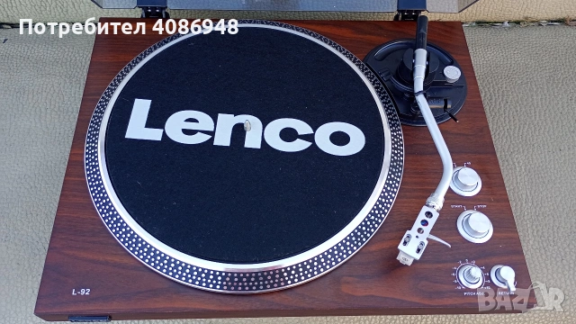 грамофон Lenko Bluetooth чисто нов 