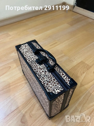 Малък куфар, снимка 2 - Куфари с инструменти - 53837019