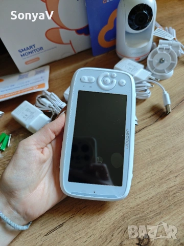 Бебефон Jeebeer с 2 камери и 5-инчов IPS дисплей , снимка 3 - Бебефони - 54117057