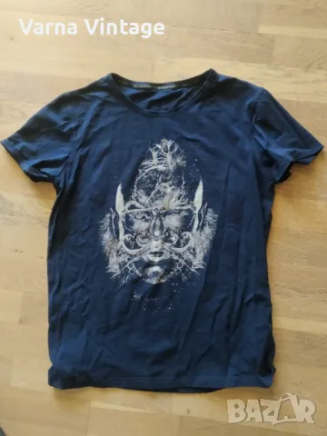 Еластична тениска. размер M-L.