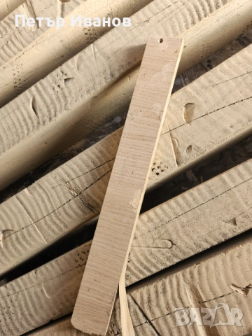 Декоративни Греди и дъски за таван от полистирен, фибран