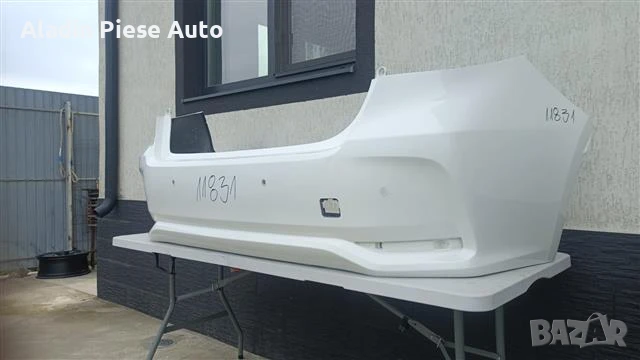 Задна броня Toyota Corolla година 2019 2020 2021 Седан код 52159-02E60, 5215902E60 , снимка 2 - Аксесоари и консумативи - 50544391