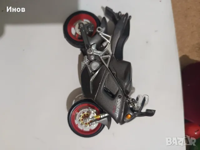 Ducati играчка мотор , снимка 1
