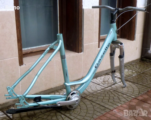 Алуминиева рамка ГАЗЕЛЕ ! 28 цола за вътрешни скорости !, снимка 13 - Части за велосипеди - 53285582