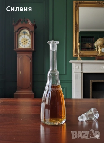 Старинен декантер , снимка 2 - Антикварни и старинни предмети - 53923867