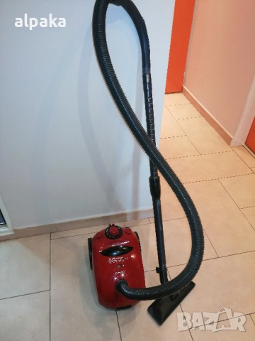 Продавам маркова прахосмуkачка Daewoo 800W