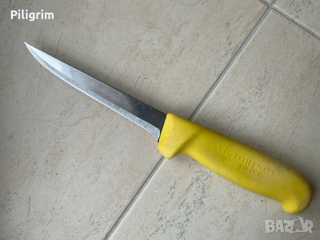 Нож за обезкостяване Victorinox Fibrox 5.6008.15., снимка 1