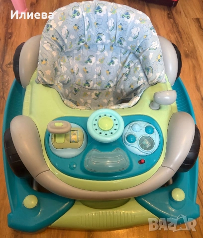 Бебешка проходилка Moni кола