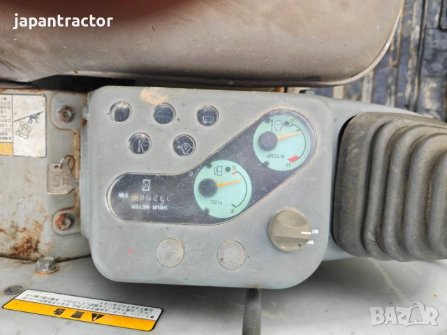 багер Yanmar vio 20, снимка 6 - Индустриална техника - 53632577