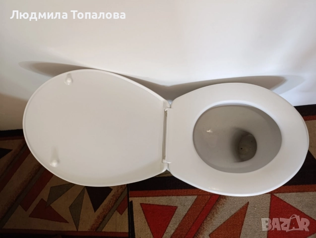 Продавам тоалетна с стенно казанче, снимка 6 - ВИК - 52492313