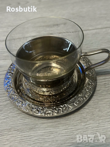 Съветски сервиз с подстакани за чай/кафе  6 чаши и 6 чинии , снимка 2 - Сервизи - 53424971