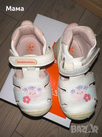 Детски сандали Biomecanics, снимка 2 - Детски сандали и чехли - 54239584