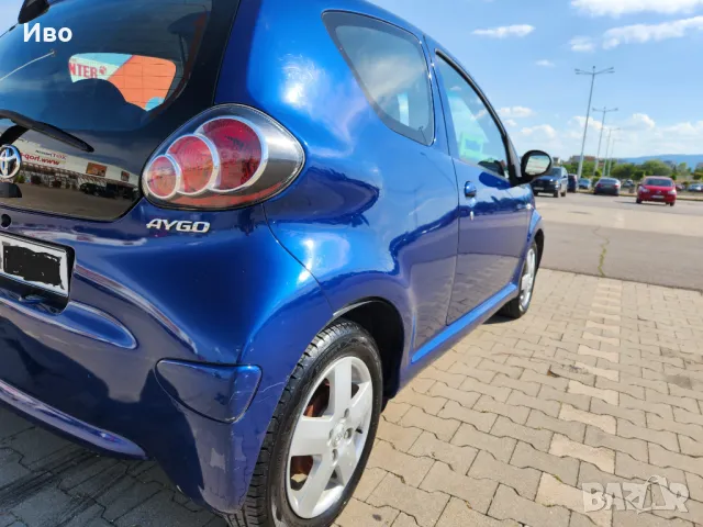 Toyota Aygo 1.0 Бензин Климатик, снимка 8 - Автомобили и джипове - 46920519