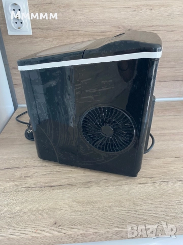 Машина за Лед, снимка 3 - Хладилни витрини и фризери - 51716854