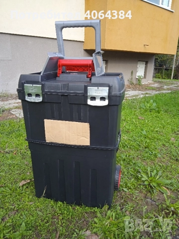 куфар за инструменти на колела 