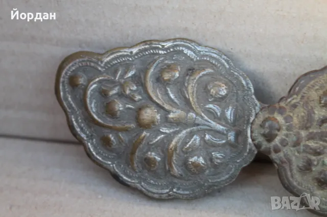 Стари бронзови пафти, снимка 2 - Антикварни и старинни предмети - 48942648