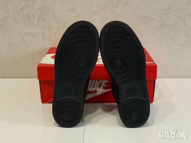 Кецове Nike Court Borough Mid | 39, снимка 5 - Кецове - 52598965