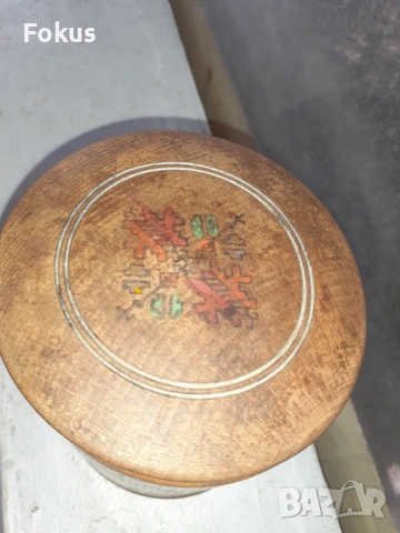 Стара дървена кутия Етнография, снимка 4 - Антикварни и старинни предмети - 53422968