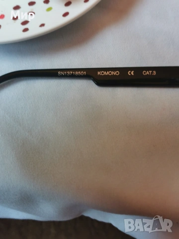 Слънчеви очила Komono Joe , снимка 3 - Слънчеви и диоптрични очила - 54303581