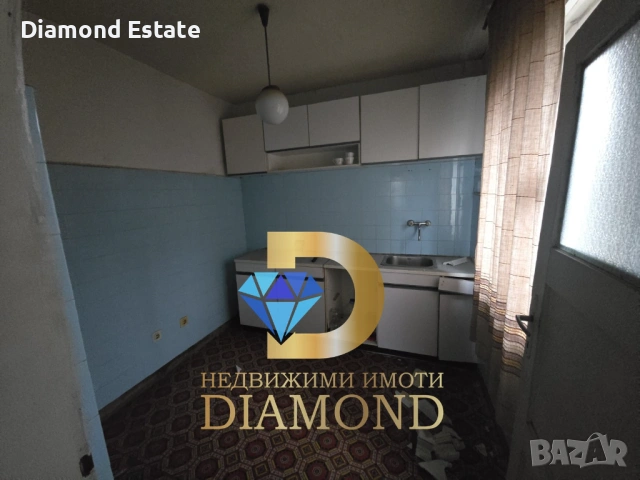 Двуетажна къща в Димитровград, кв. Черноконево, снимка 7 - Къщи - 53468753