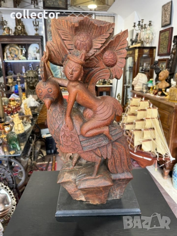 Стара индонезийска дървена скулптура. №8069