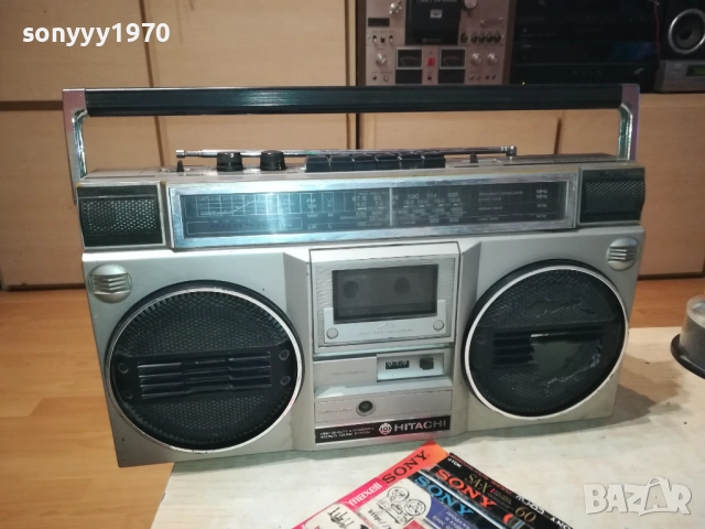 HITACHI TRK-7011E 1810252337, снимка 2 - Радиокасетофони, транзистори - 52102513