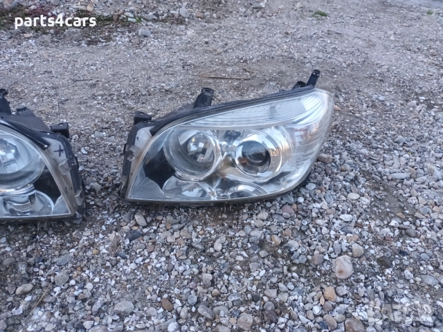 ляв или десен фар за тойота рав 4 06-11 TOYOTA RAV 4, снимка 3 - Части - 52230660