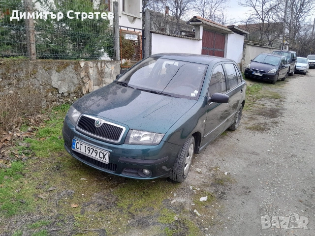 ШКОДА ФАБИЯ, снимка 5 - Автомобили и джипове - 53737283