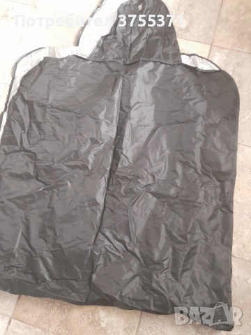 Подарявам покривало за предно стъкло за кола, снимка 2 - Аксесоари и консумативи - 53465099