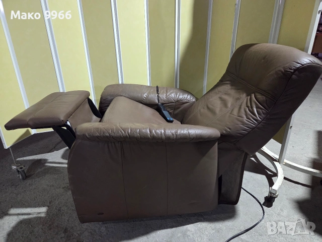 Релаксиращ кожен стол,кресло за музика ,фотьойл, снимка 3 - Дивани и мека мебел - 54159274