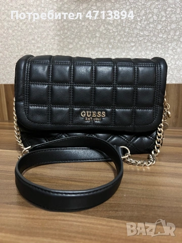 Черна чанта Guess