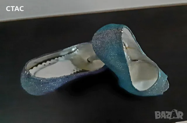 Луксозни обувки със сребрист брокат/номер35, снимка 4 - Дамски ежедневни обувки - 49674337