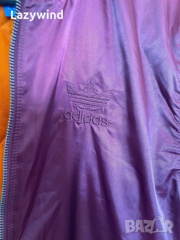 Бомбър Adidas Originals, снимка 9 - Якета - 45933338