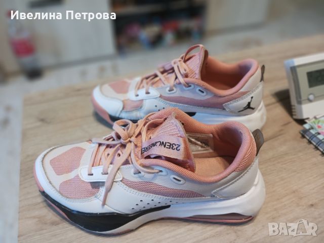 Маратонки Nike jordan 38 номер, снимка 7 - Детски маратонки - 45835189