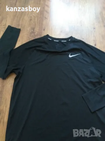 Nike Element Top - страхотна мъжка блуза КАТО НОВА Л , снимка 2 - Блузи - 47669397