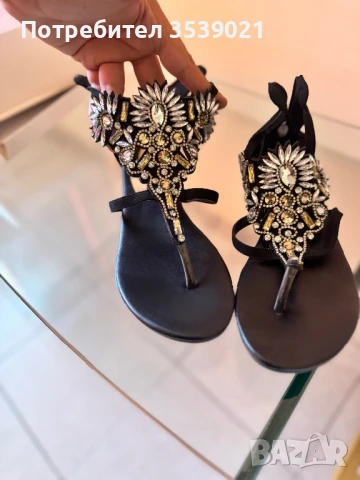 Чисто нови лятни сандали , снимка 2 - Сандали - 50981962