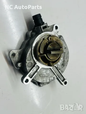 Вакуум помпа за Audi Ауди А3 VW Golf MK5 8P1 2.0 GTI 200 коня BWA 06D145100E LuK 2008, снимка 3 - Части - 50180380
