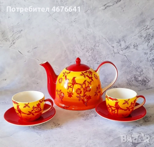 Керамичен чайник с две чаши