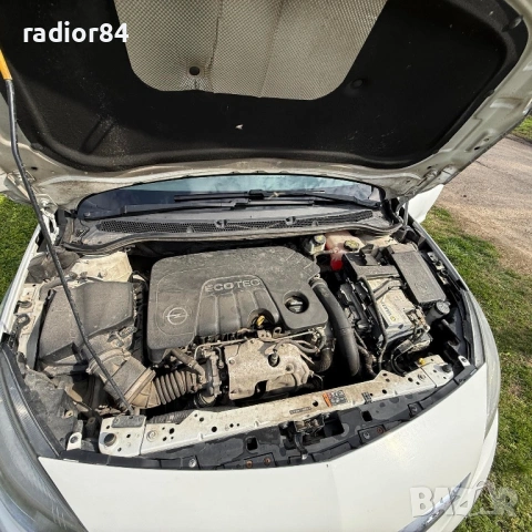 Opel Astra 1.6 cdti, снимка 2 - Автомобили и джипове - 53989014