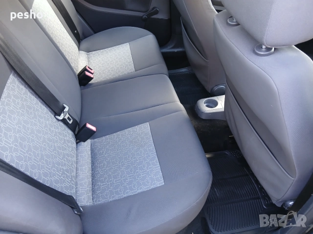 Сеат ибиса 1.2 70кс, снимка 9 - Автомобили и джипове - 53740332