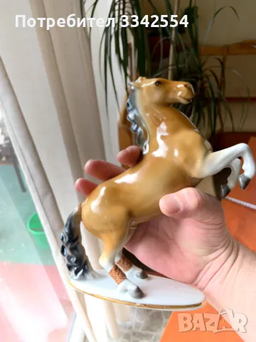 ПОРЦЕЛАН ФИГУРА СТАТУЕТКА ОТ РАННИЯ СОЦ МАРКИРОВКА, снимка 4 - Други ценни предмети - 50054284