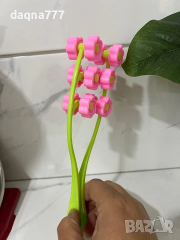 Лицев масажор, Масажор за лице, Масажен валяк тип цвете за V-образно лице, стягане и укрепване, снимка 9 - Масажори - 50704827