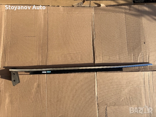 Предна дясна лайсна на врата Audi A6 C7 Limo седан 2011-2018 RH 4Q0853284 2ZZ