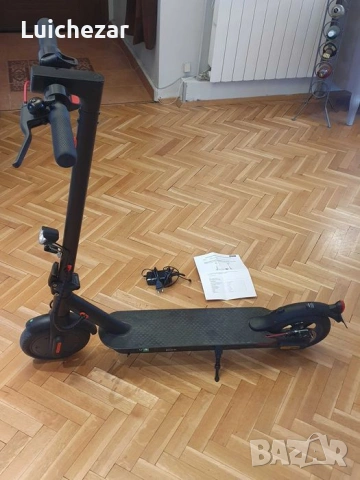 Електрическа тротинетка 20km/h, снимка 7 - Скейтборд, ховърборд, уейвборд - 53406355