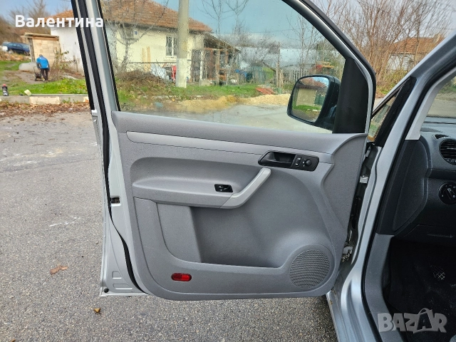 VW Caddy Life 1.9 TDi 2005,в отлично състояние. , снимка 14 - Автомобили и джипове - 52685732