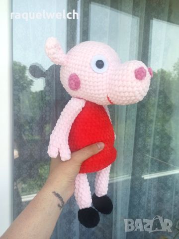 Ръчно Изплетено Прасенце "Pepa Pig" Амигуруми, снимка 2 - Плюшени играчки - 46344722