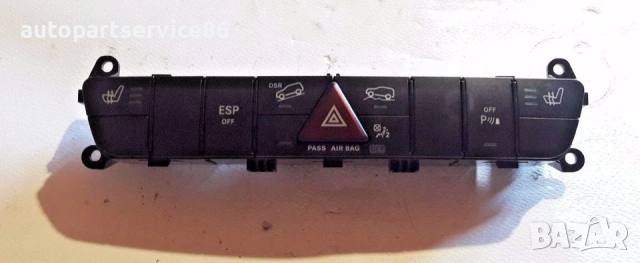 Бутон за аварийни светлини и нагревател на седалка 3.0 CDI за Mercedes ML (2011) A1648709910