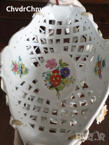 Meissen фигурална ажурна фруктиера 32см/стара Майсен порцеланова жардениера с херувими, снимка 3 - Антикварни и старинни предмети - 50629216